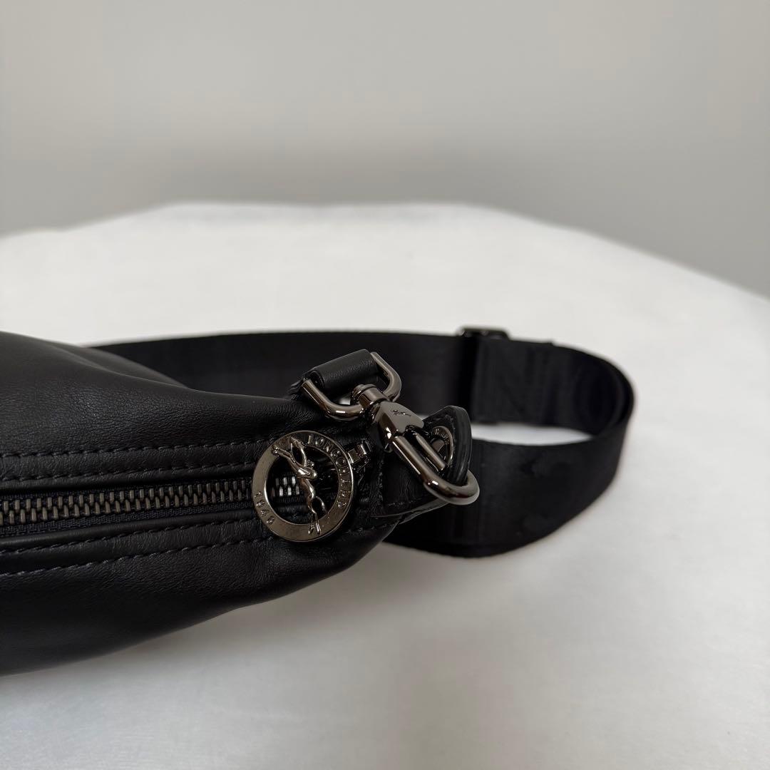 美品　ロンシャン　LE PLIAGE XTRA XS クロスボディバッグ