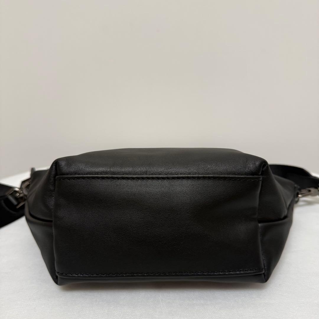 美品　ロンシャン　LE PLIAGE XTRA XS クロスボディバッグ