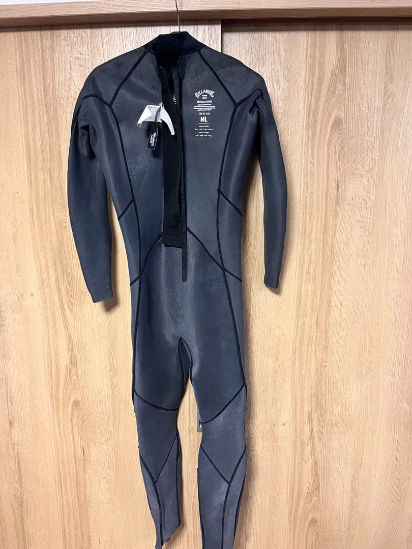 ウェットスーツ 3/2ミリ　フルスーツ