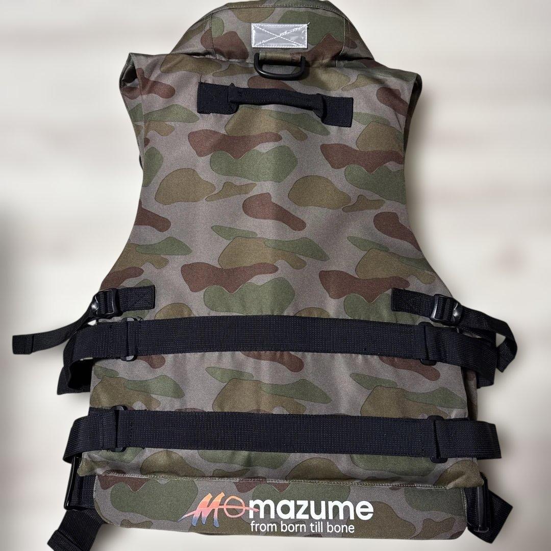 美品マズメ　UNITED mazume MZX.CORE ライフジャケット 迷彩