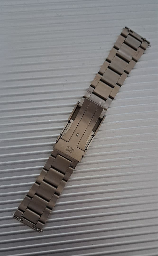 取り付け幅20㎜　タイコノート　MiLTAT　チタン3連ブレス