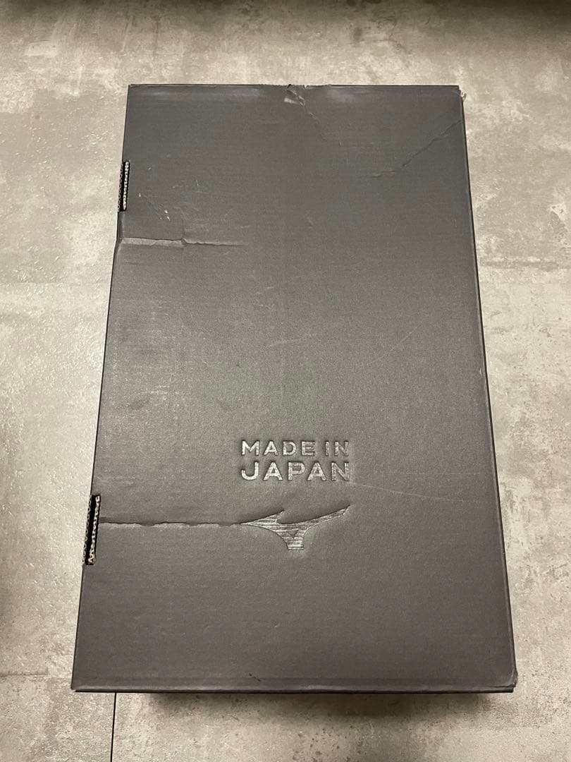 モレリア2 ブラックアウト(450足限定)