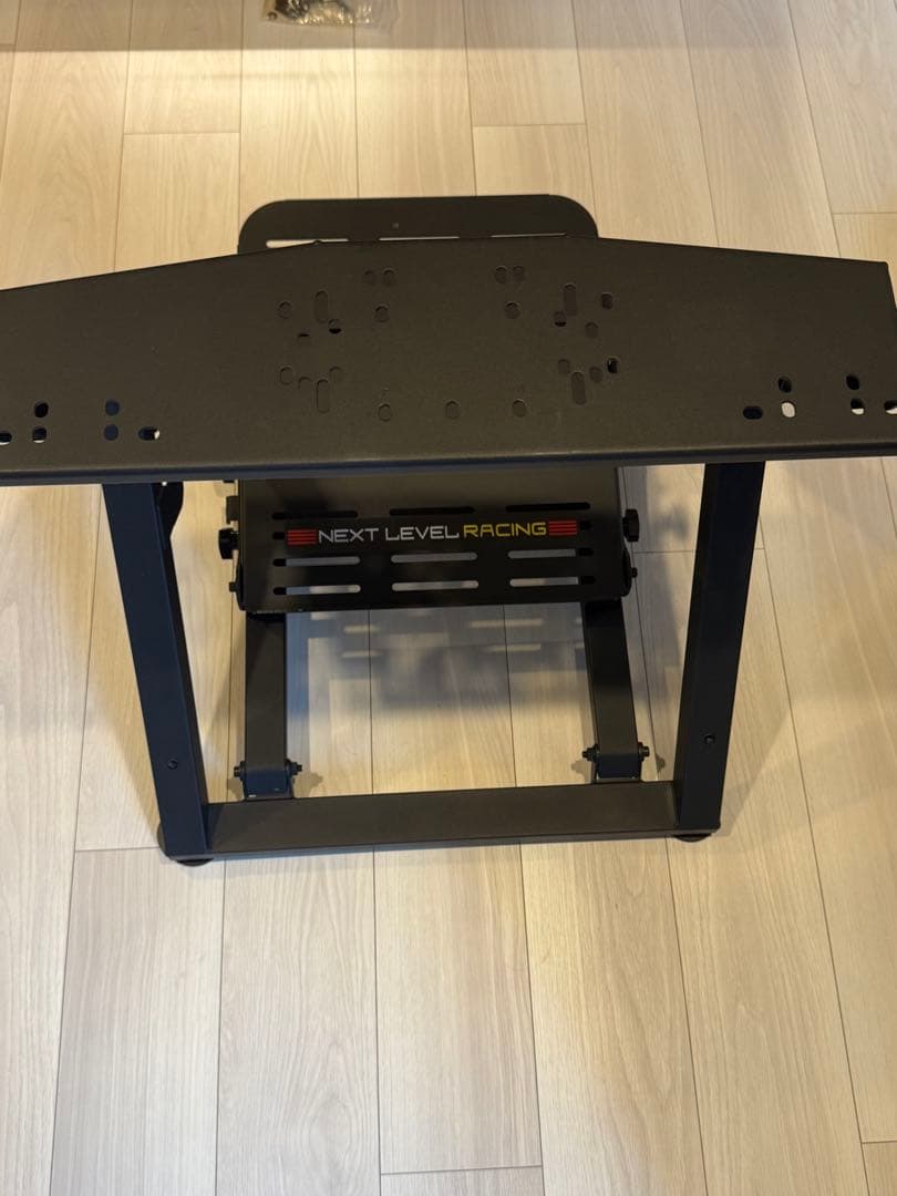 FANATEC NEXT LEVEL RACING レーシングスタンド