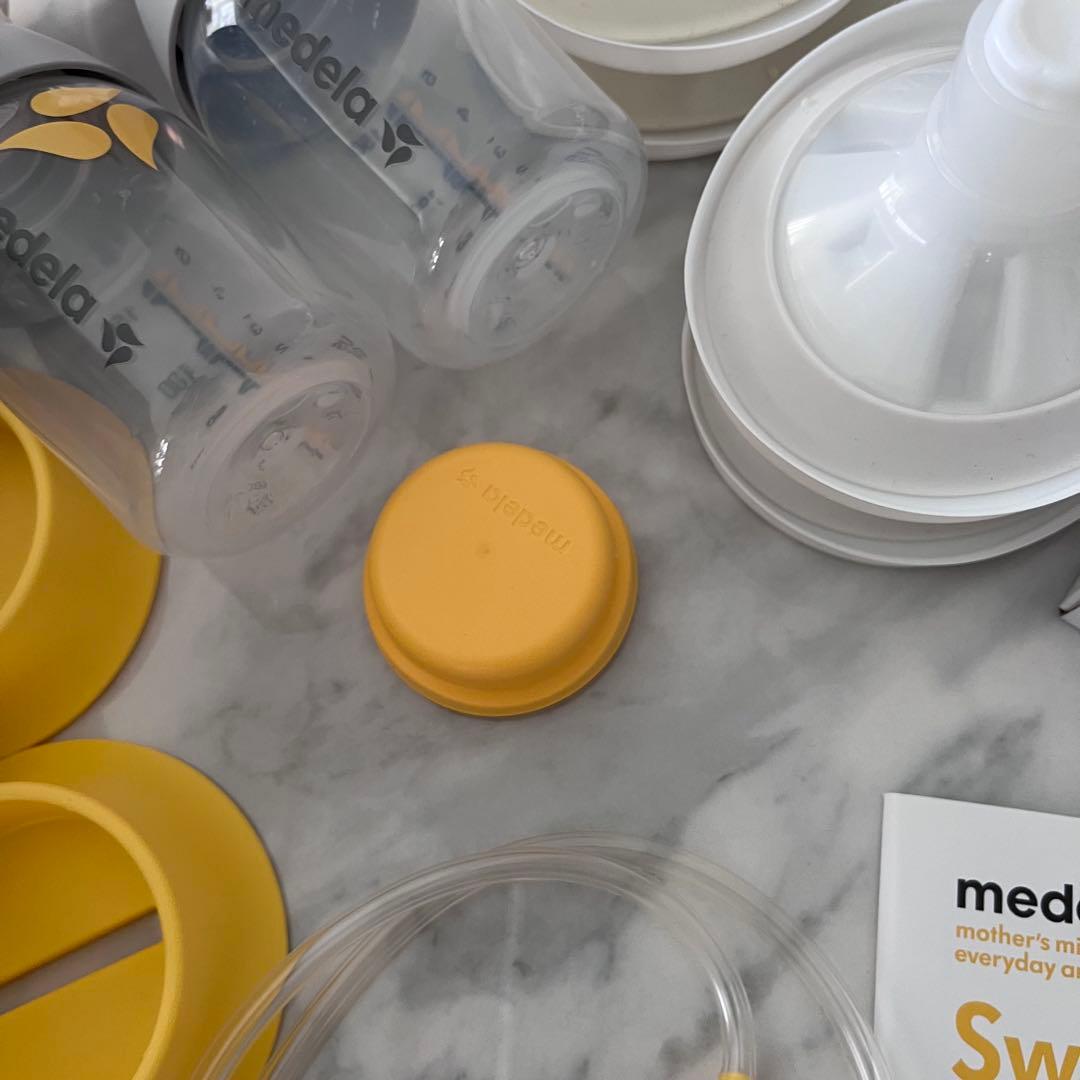 メデラスイング・マキシ電動さく乳器（ダブルポンプ）