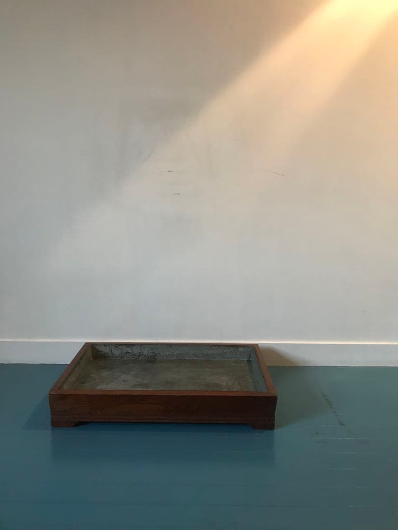 blue gray出品　レトロな木製植物台と味わい木箱