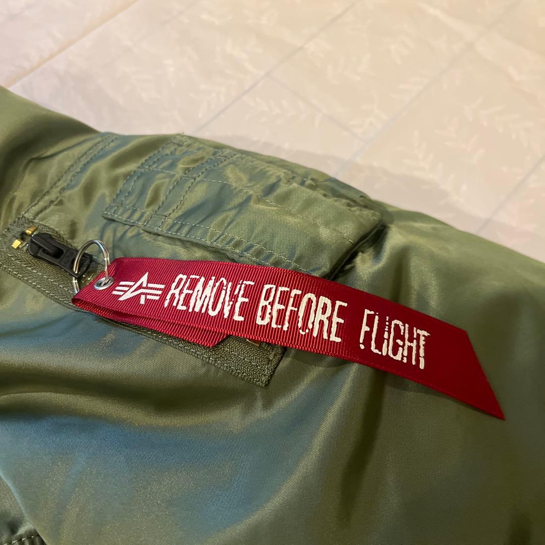 【極美品】アルファインダストリーズ MA-1 XL オリーブグリーン　カーキ