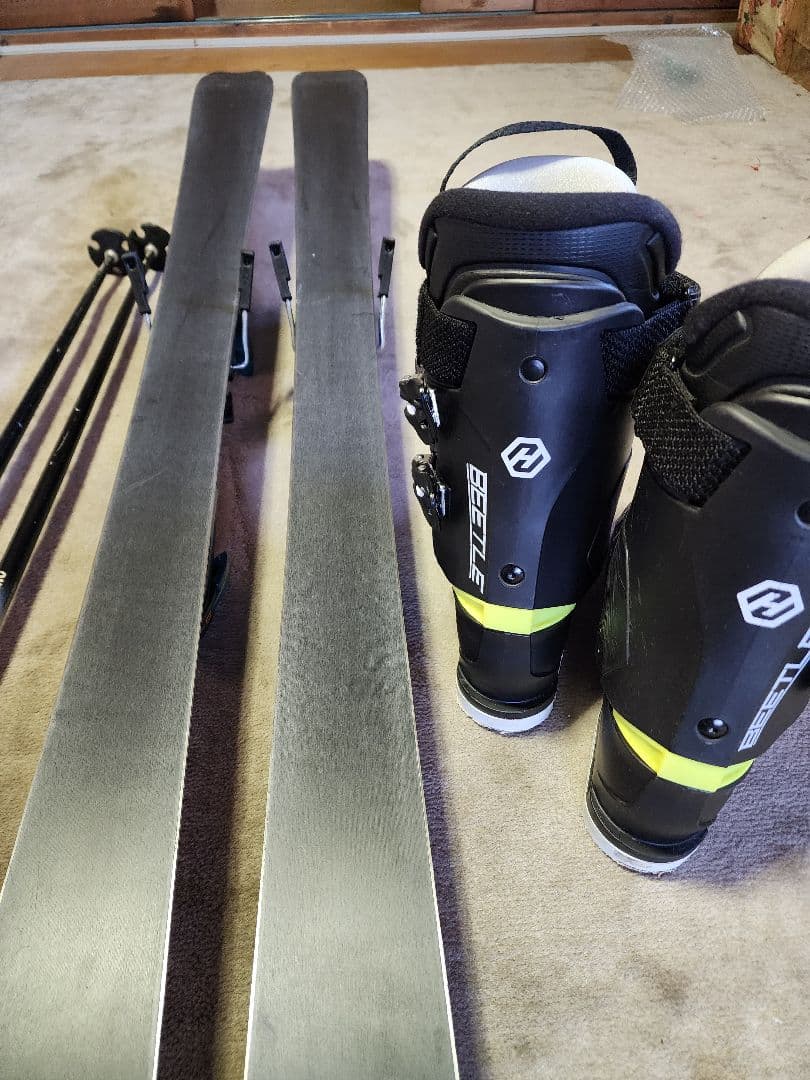 salomonカービング165☆ブーツ25～25.5☆ストック120　セット