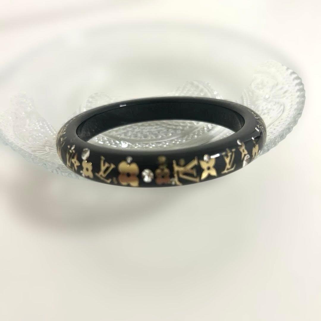 アクセサリー May