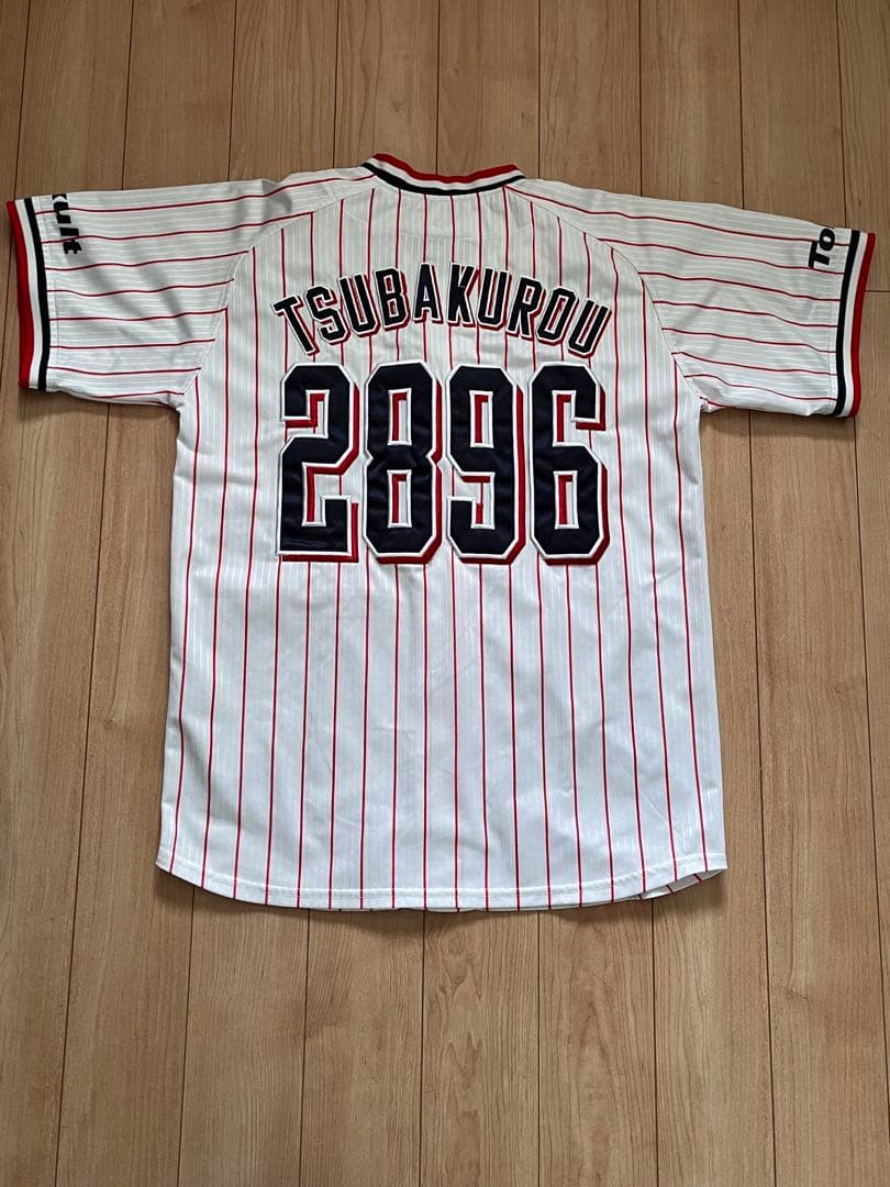 東京ヤクルトスワローズ つば九郎 ユニフォーム Mサイズ