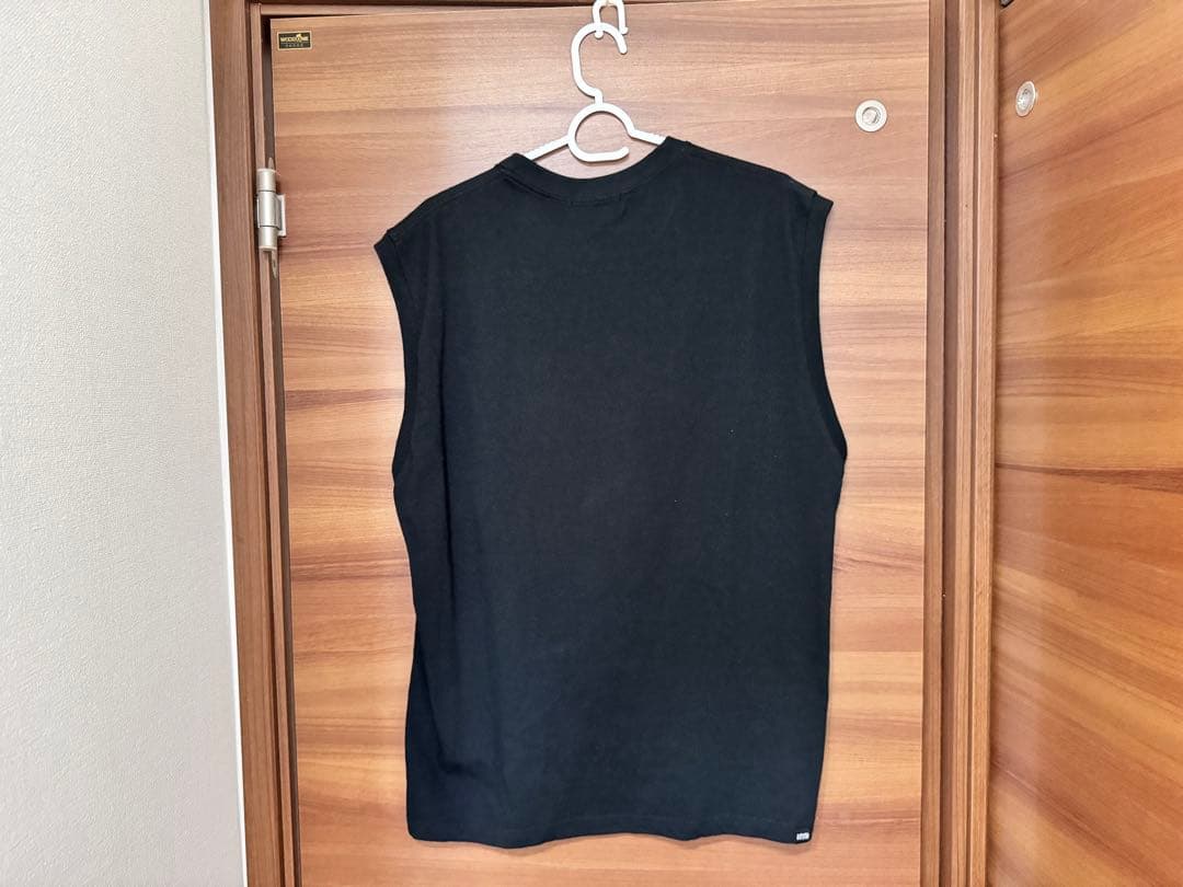 ヒステリックグラマー　FLYING V ノースリーブTシャツ