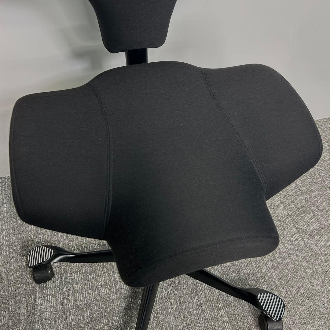 【A】オフィスチェア HAG Capisco ホーグ カピスコ 布張 　ブラック