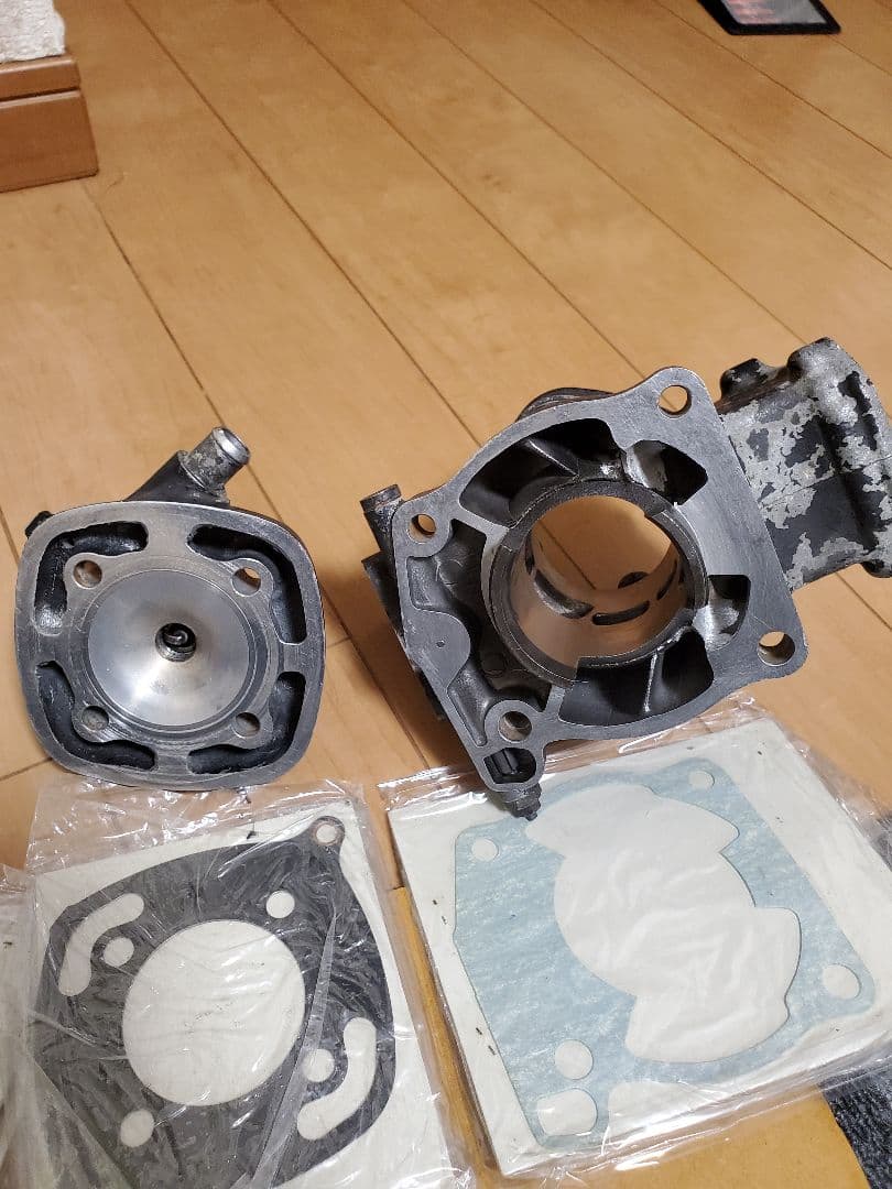 ホンダCR80エンジン部品とガスケットセット