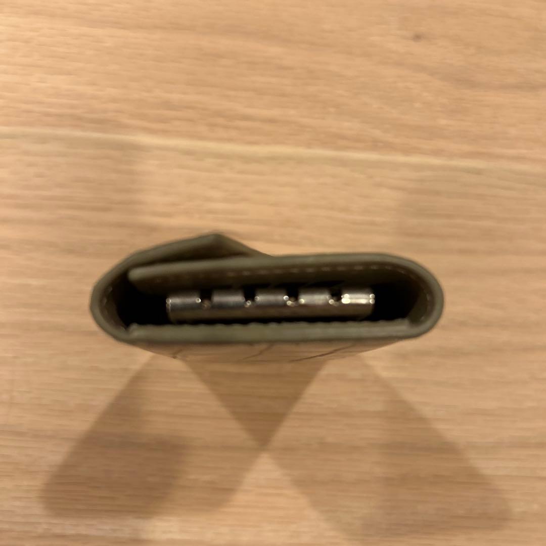 【BONAVENTURA】スリム キーケース エンボスクロコレザー(グレージュ)