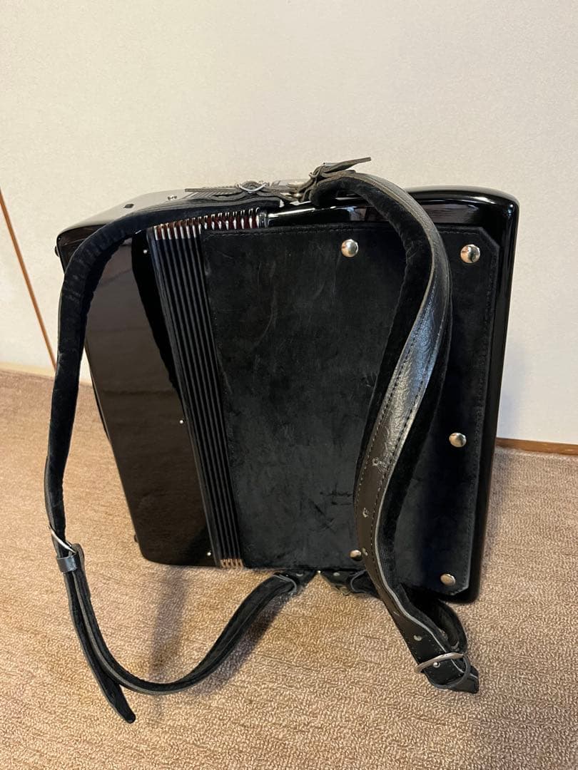 ヘスミューラーHESSMÜHLER MML72 ミュゼットアコーディオン34鍵