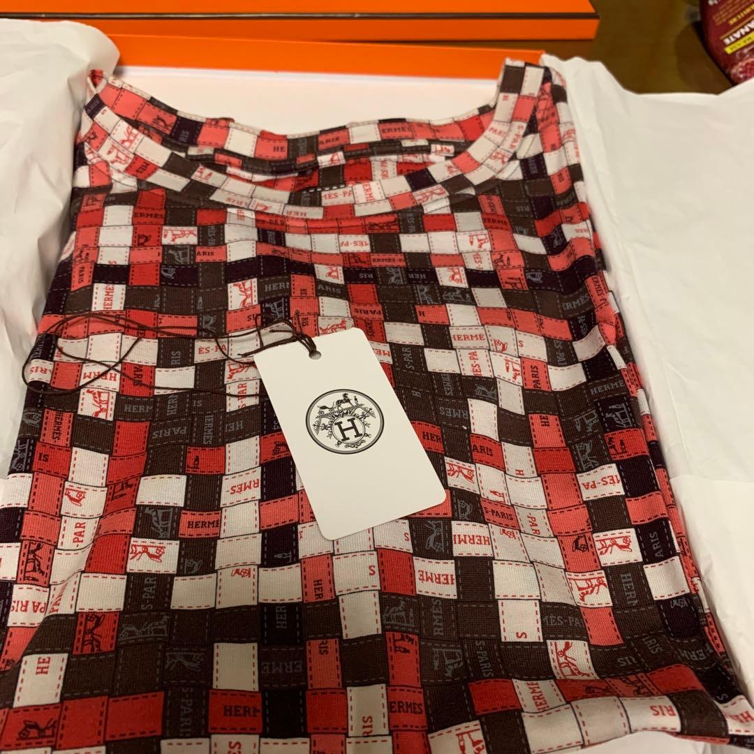 専用ですエルメス　ボルデュックリボン柄Tシャツ　34 レッド
