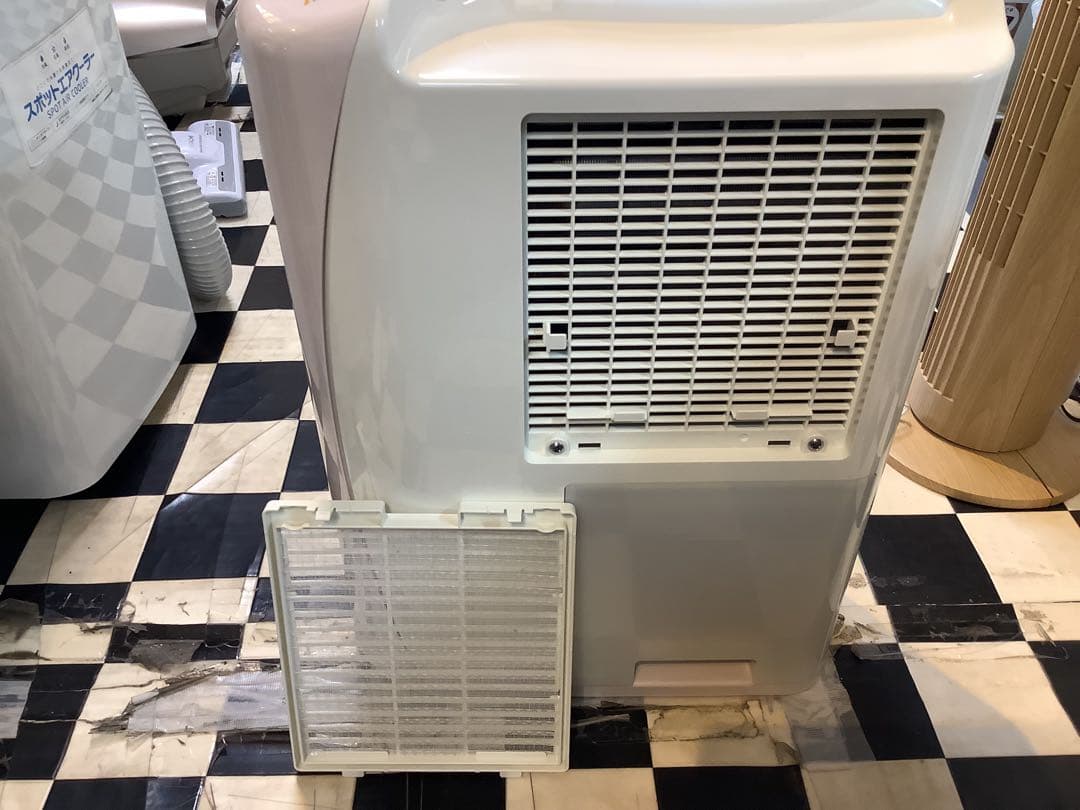 コロナ 除湿機 コンプレッサー式 Sシリーズ ホワイト CD-S6318 W