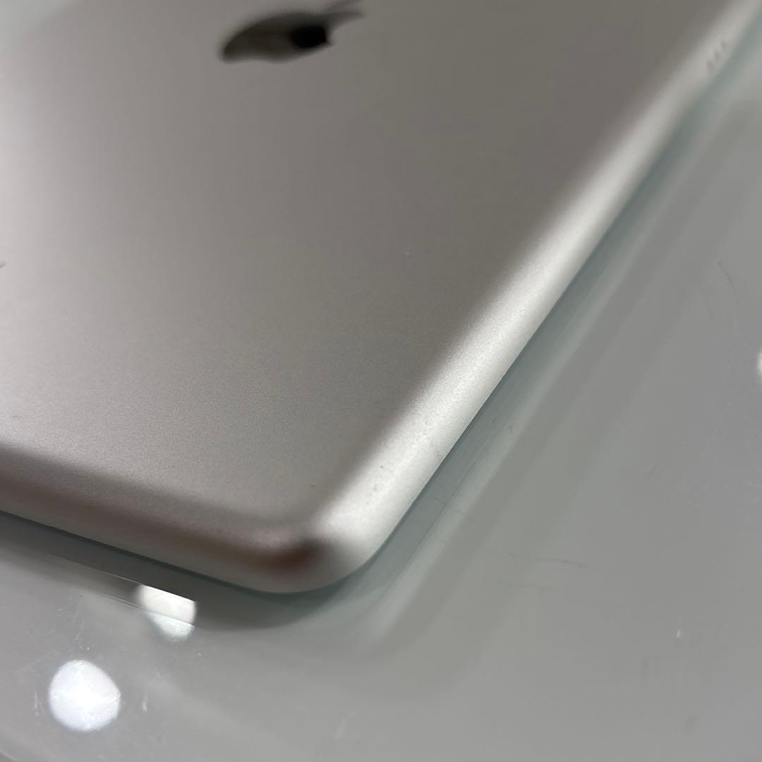 【美品★付属品完備】iPad 第7世代 32GB Wi-Fi