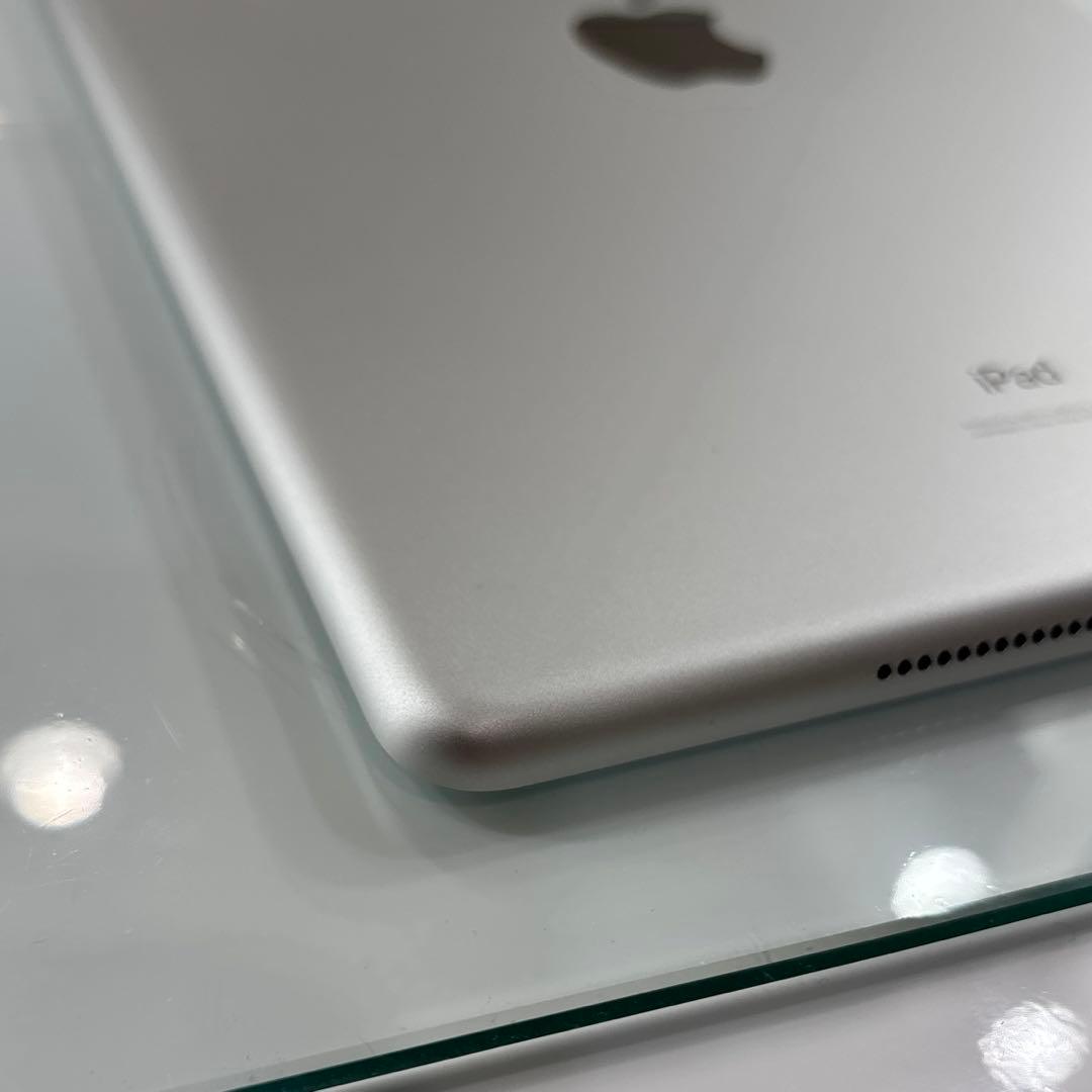 【美品★付属品完備】iPad 第7世代 32GB Wi-Fi