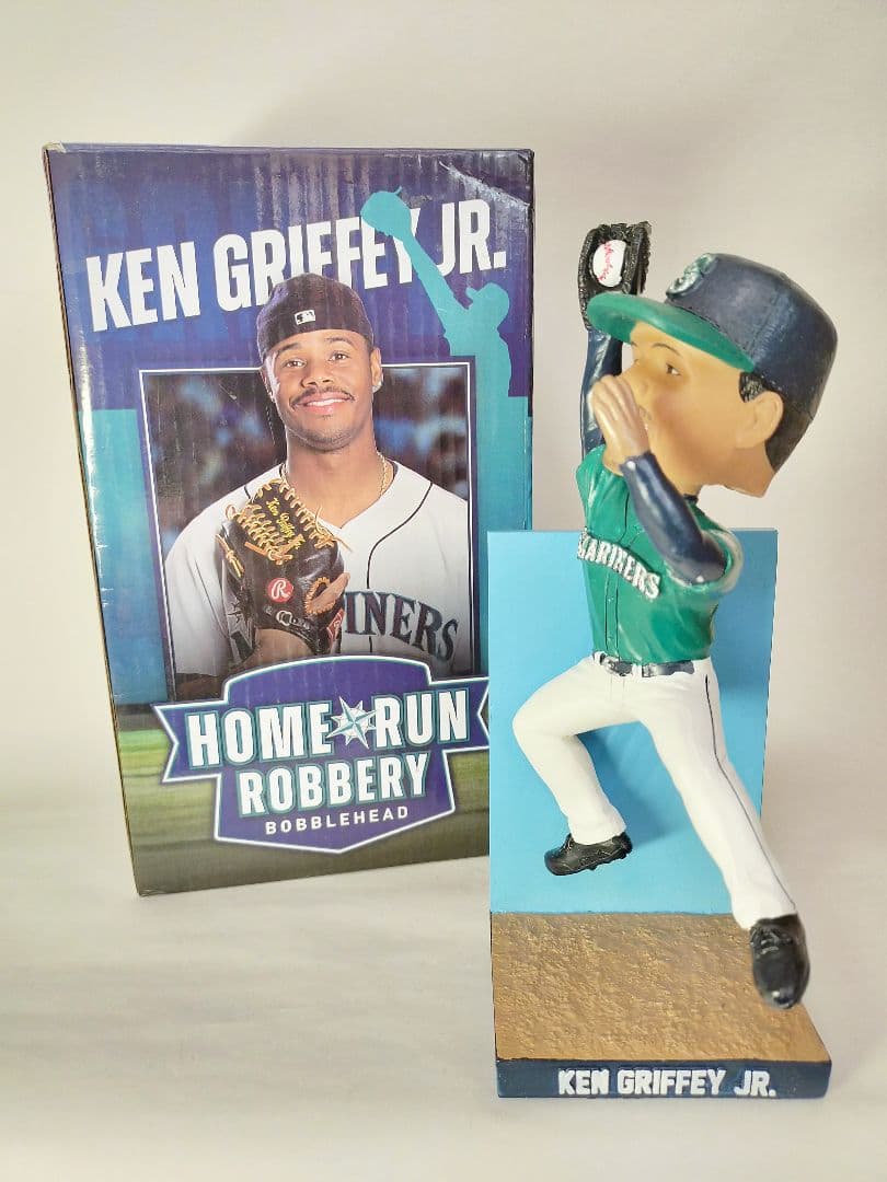 ケン・グリフィー・ジュニア／”ホームランキャッチ” ボブルヘッド人形