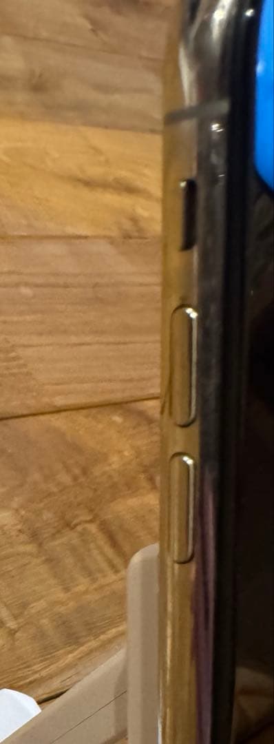 Apple iPhone X Sシルバー本体