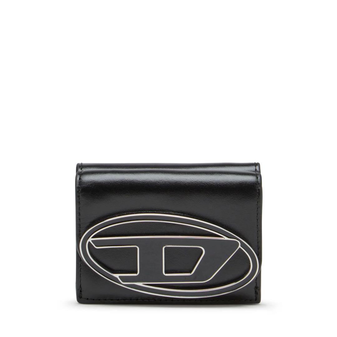 ロゴ入り ブラック 三つ折り財布