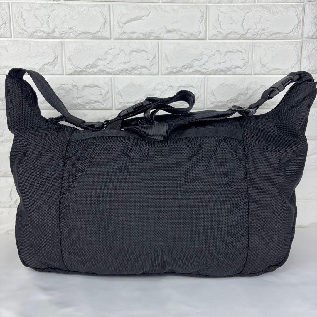 BRIEFING ボストン　ショルダーバッグ　ブラック