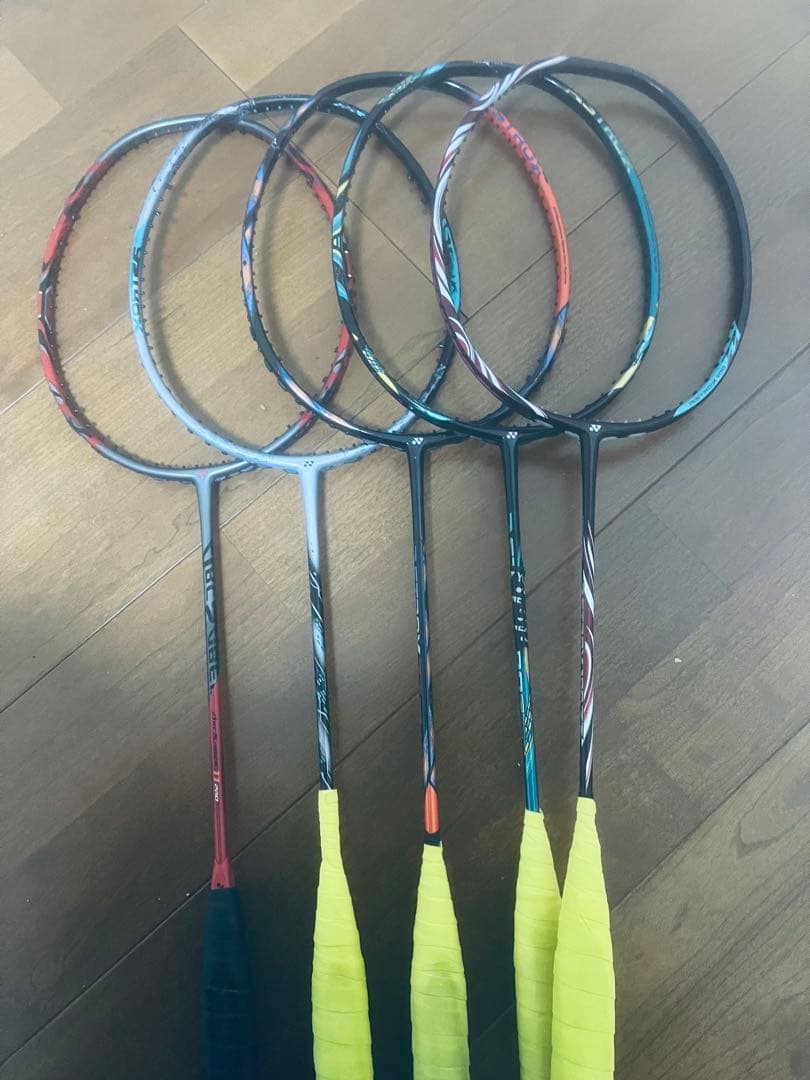 YONEXラケット(ヒビ有2本)(折3本)詳細は説明欄