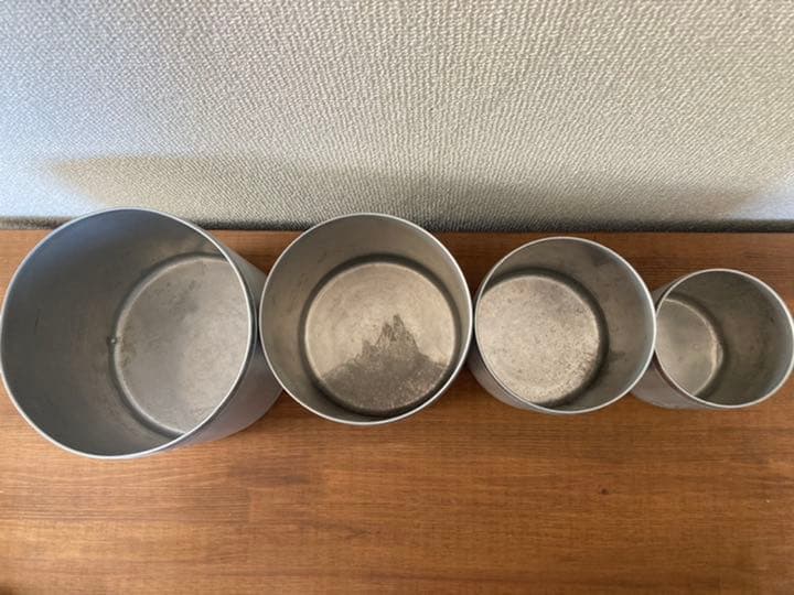 イギリス　アンティーク　アルミキャニスター