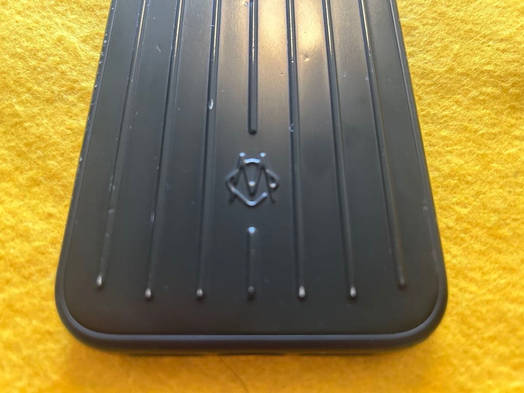 ドラゴン★RIMOWA iPhone15promaxケース ブラック