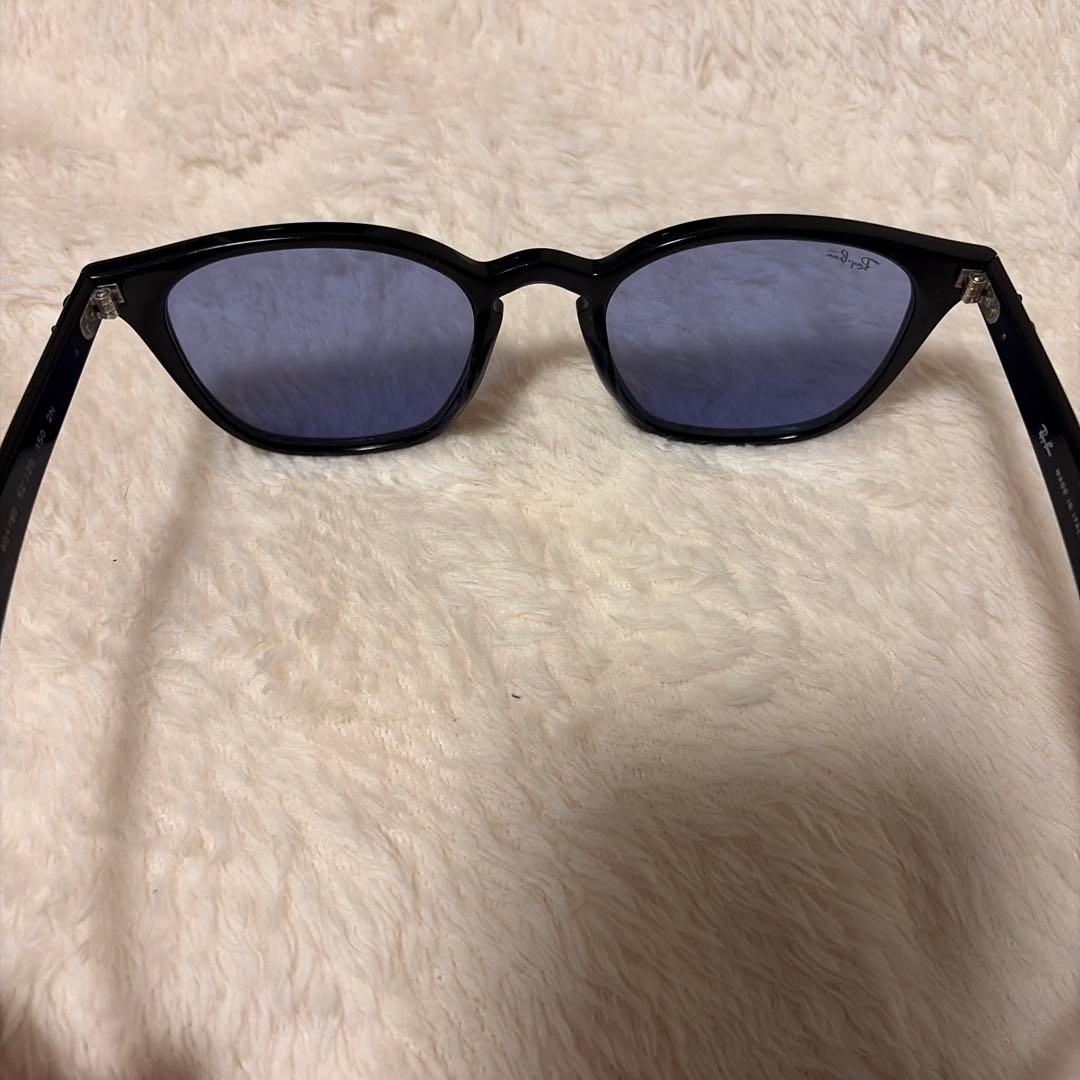 Ray-Ban RB 4258-F ブラック サングラス