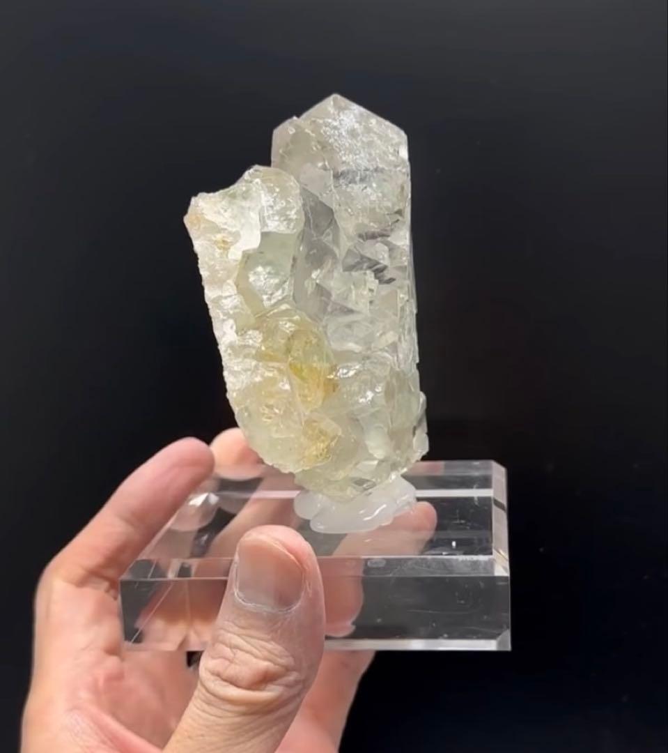 5万円⇒3.5万円 美品 365g 捻れ水晶(グインデル)ヒマラヤスカルドゥ産