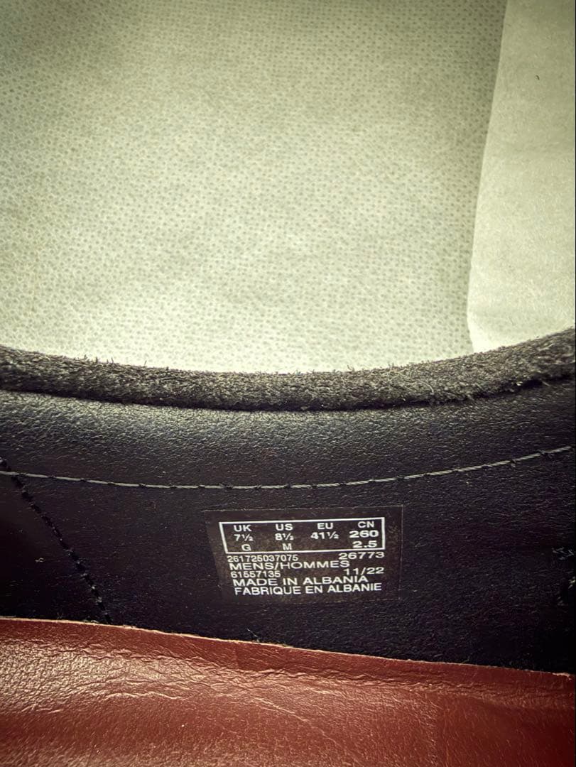 CLARKS ワラビーローファー ブラックスエード