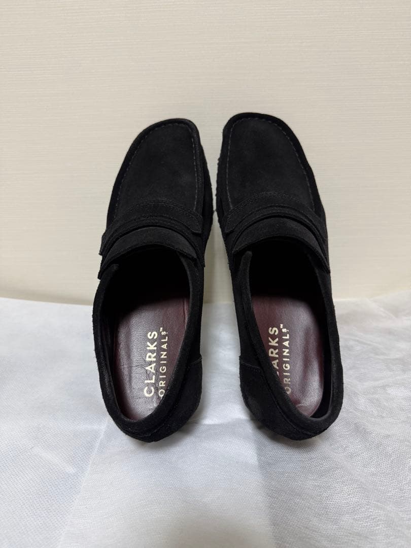 CLARKS ワラビーローファー ブラックスエード