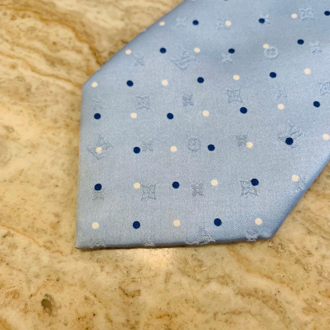 N6 ルイヴィトン モノグラム 総柄 ロゴ刺繍 M70568 ネクタイ メンズ