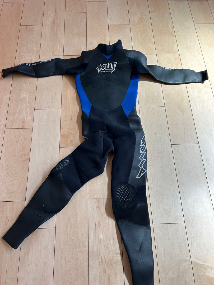 ウエットフルスーツ ブラック/ブルー