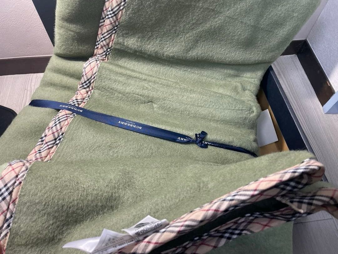 未使用品　BURBERRY バーバリー ウール100% 毛布　ブランケット