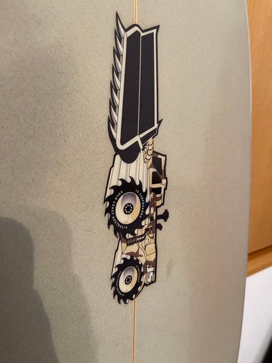 JSサーフボード　5'11