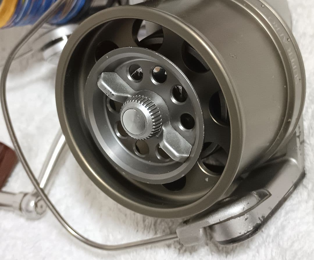 Shimano SUPER AERO TECHNIUM & XT 投釣専用リール