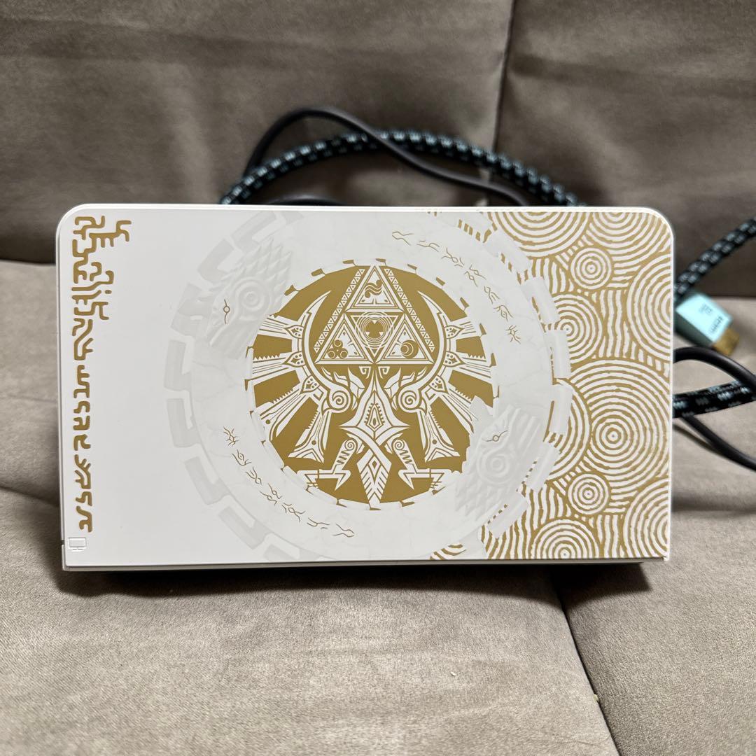 Nintendo Switch 赤/青 Joy-Con 本体　ゼルダの伝説