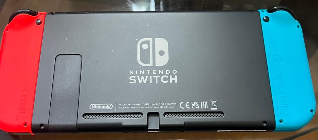 【残2年保証あり美品】Nintendo Switch 本体 青/赤 付属品完備