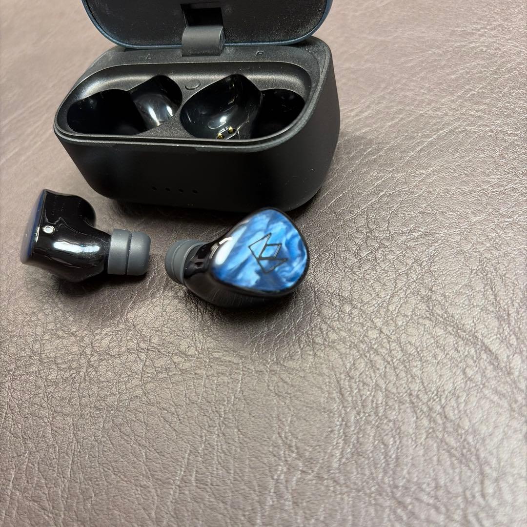 NOBLE FoKus PRO 完全ワイヤレスイヤフォン