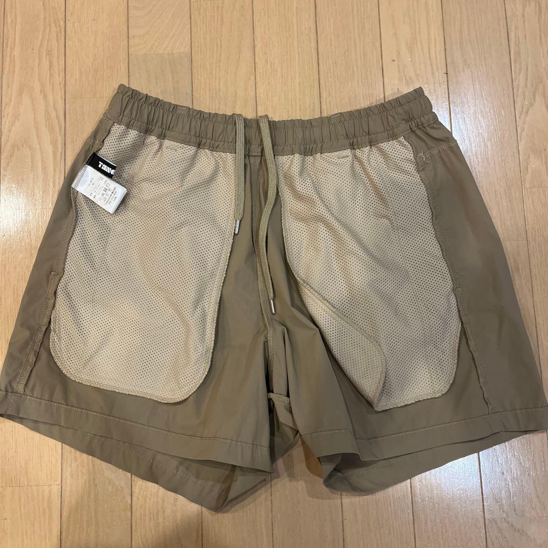 TANGRAM 4WAY ストレッチ TURF ショートパンツ　Mサイズ