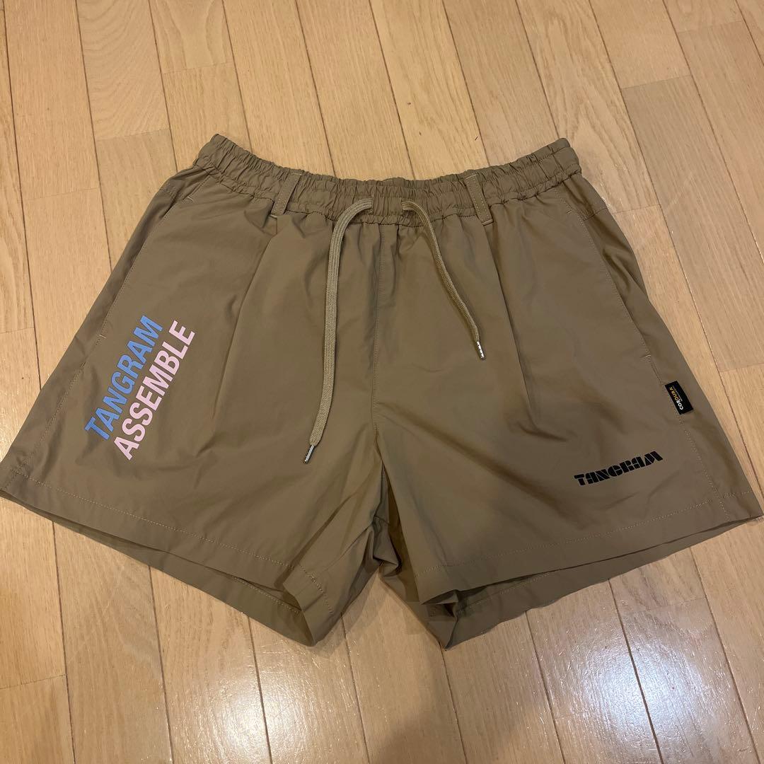 TANGRAM 4WAY ストレッチ TURF ショートパンツ　Mサイズ