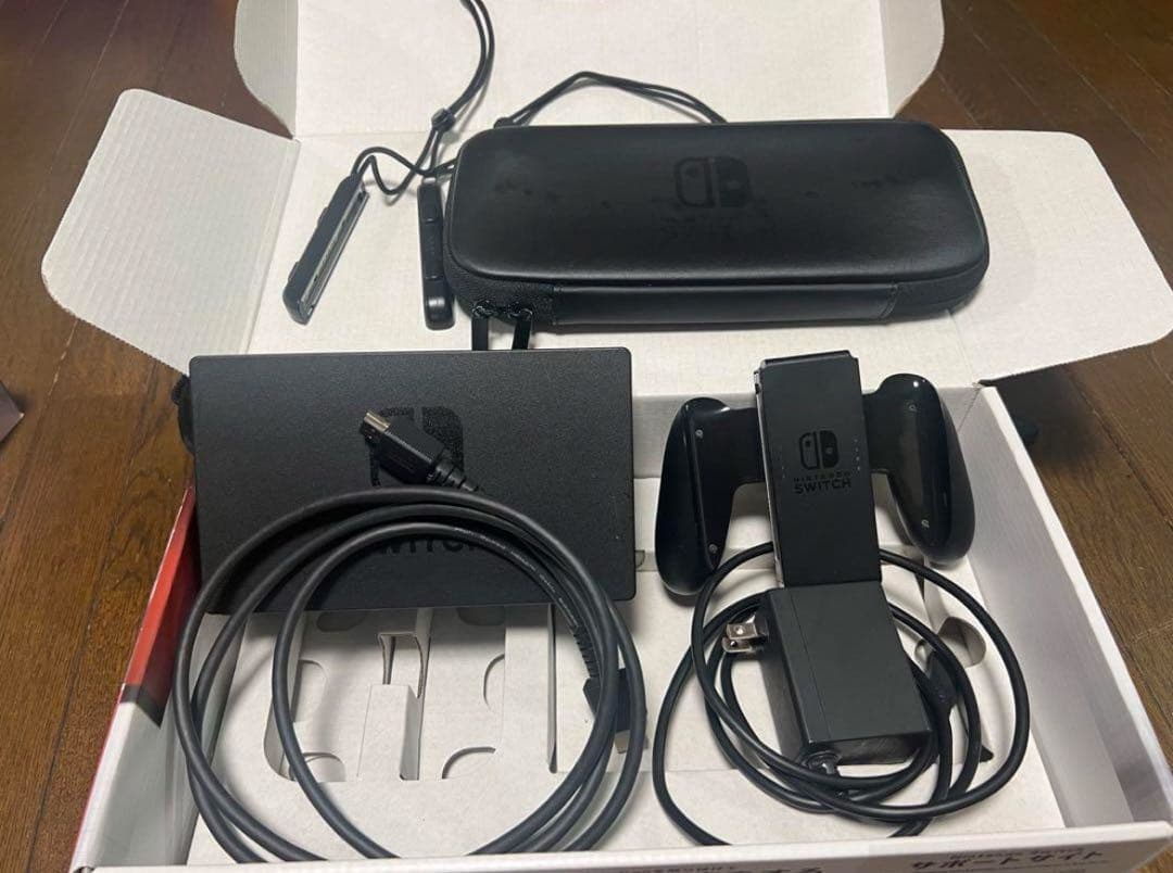 NINTENDO SWITCH本体+ソフト4本セット