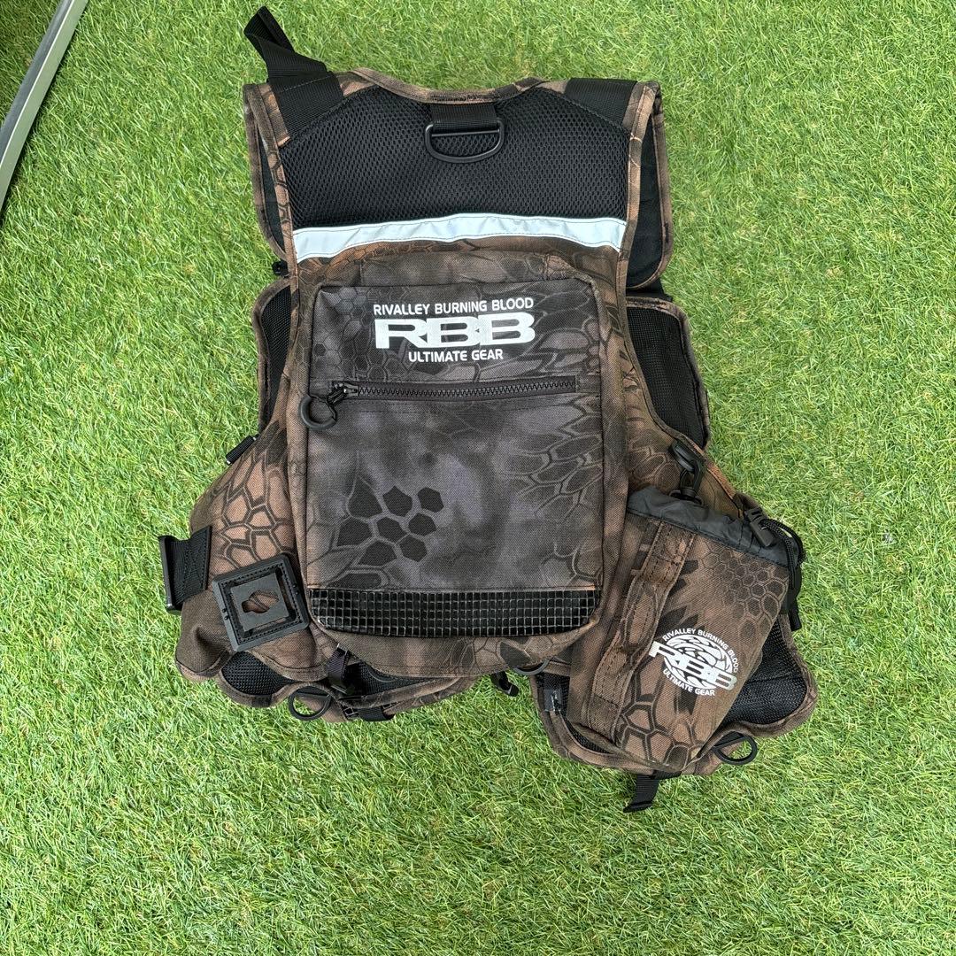 リバレイ　双進　ゲームベストⅡ ブラックカモ