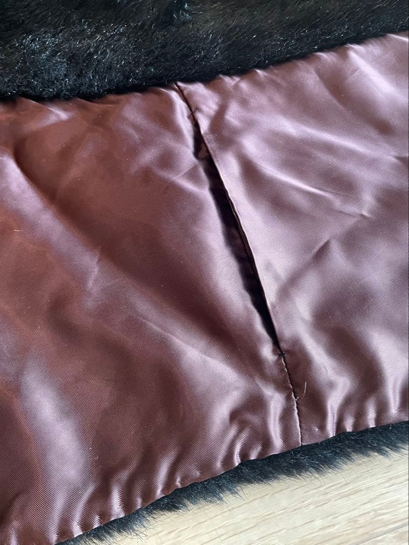 コムデ　ギャルソン　COMME des GARÇONS 黒ファーショール