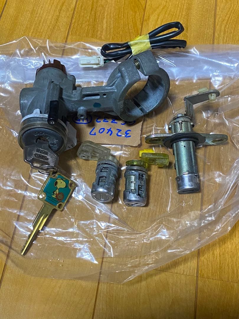 日産 フェアレディZ Z32 300ZX Tバールーフ キーシリンダーセット