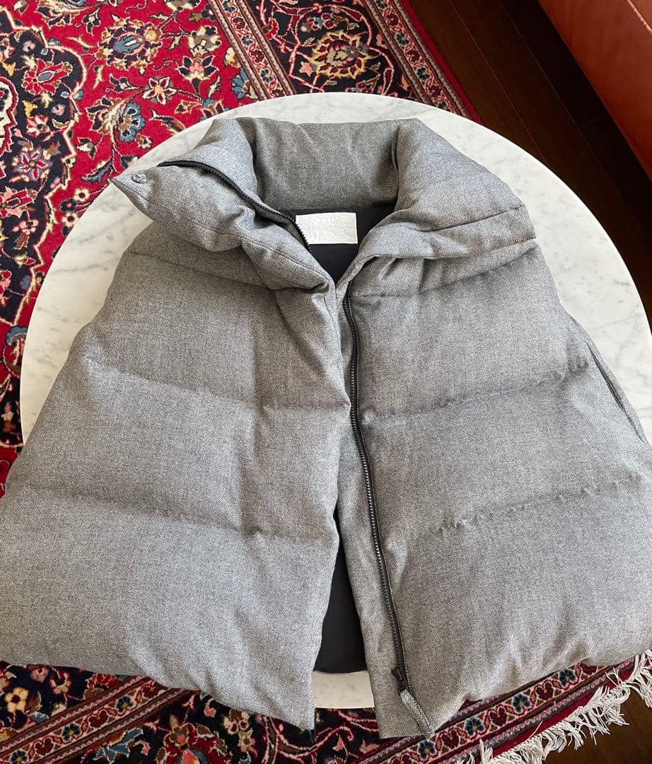 新品　MYLAN マイラン　ケープ　ポンチョ　ダウンコート