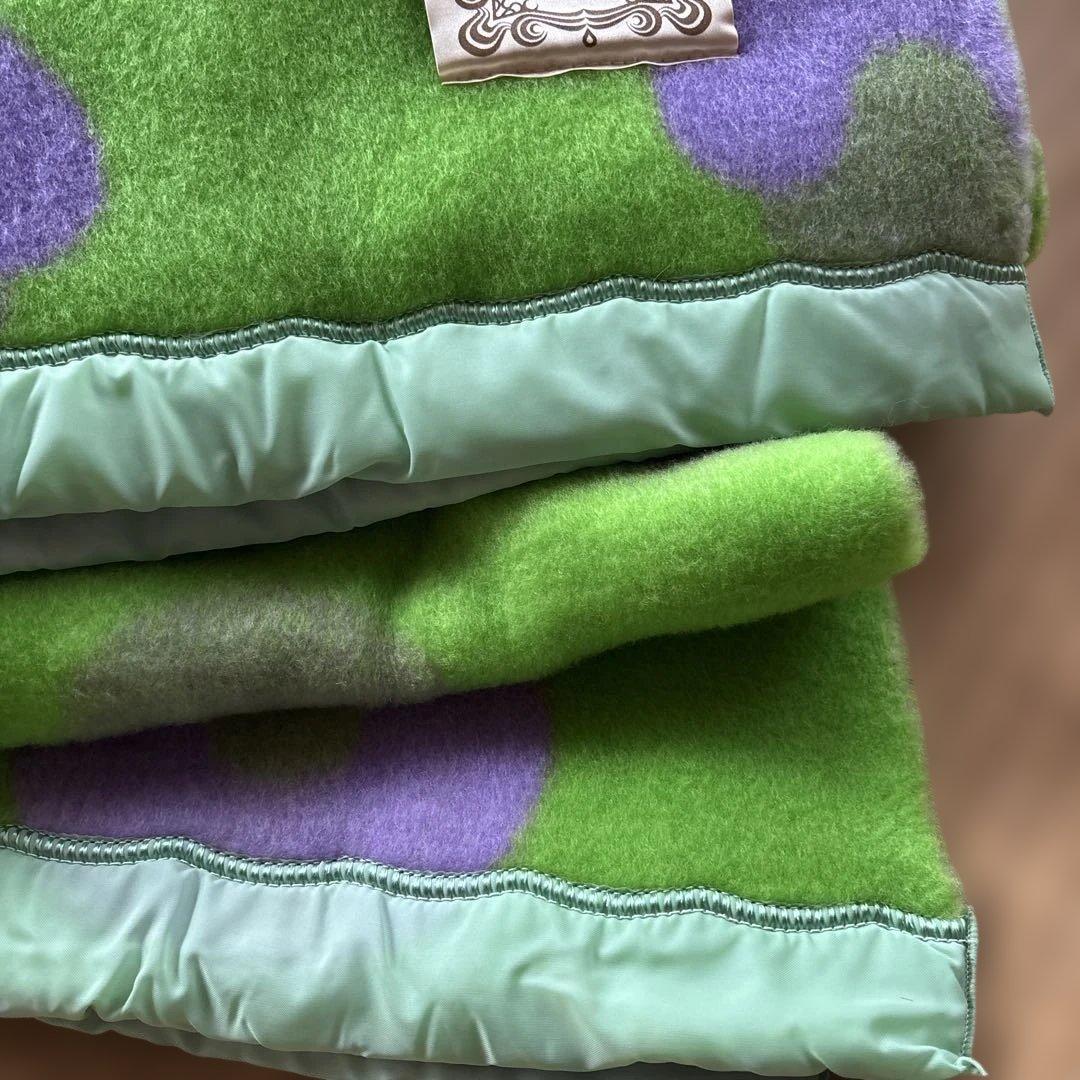 アクリル　ブランケット　毛布　レトロポップ