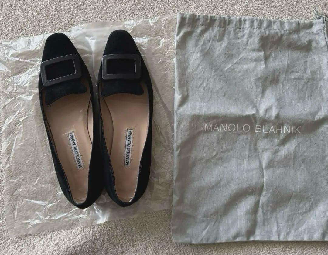 マノロブラニク パンプス 37 スエード 黒 ブラック マノロ ドゥロワー